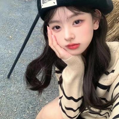 他的摩托车，她的岛